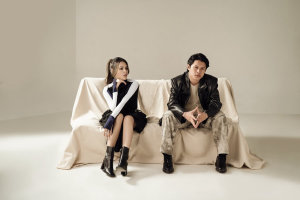 Raisa feat Rony Parulian - Tetap Bukan Kamu