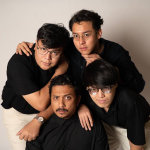 Wijaya 80 & Sal Priadi - Bulan Bintang, Garis Menyilang