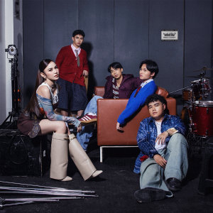 Rizwan Fadilah, RnBoyz, Mahalini - Seketika