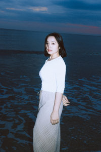 Bernadya - Laut Yang Tenang