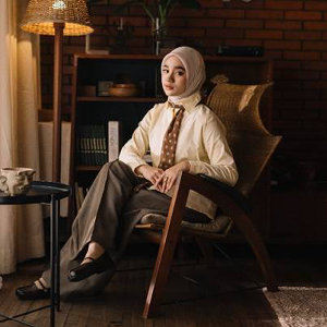 Nabila Taqiyyah - Tak Semudah Hompimpa